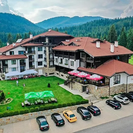 Lejlighed 4 Seasons 535, Oak Smolyan